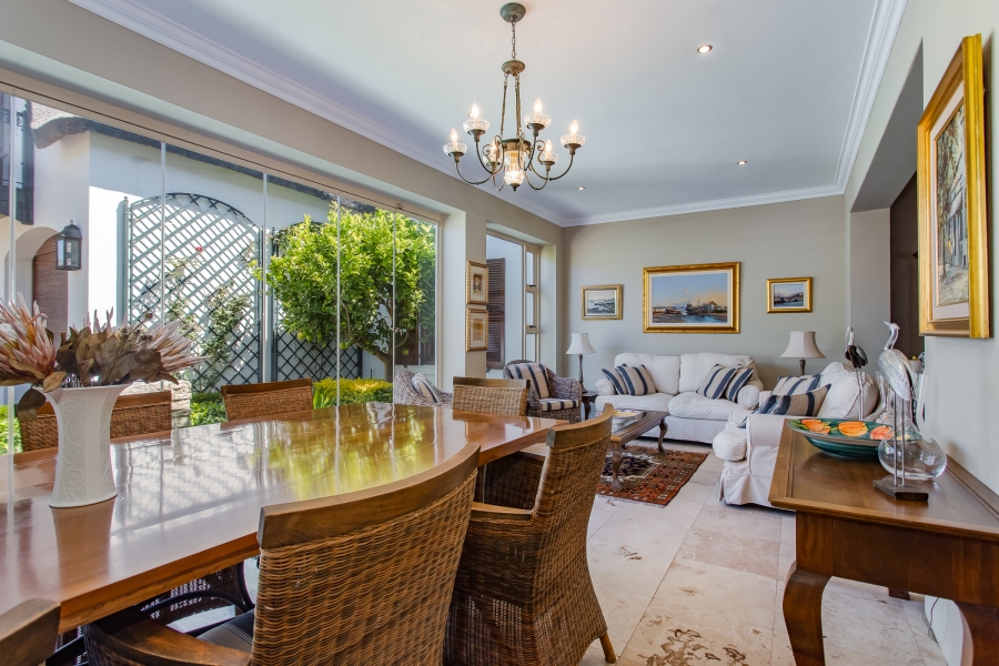 4 Bedroom Property for Sale in Franschhoek Western Cape